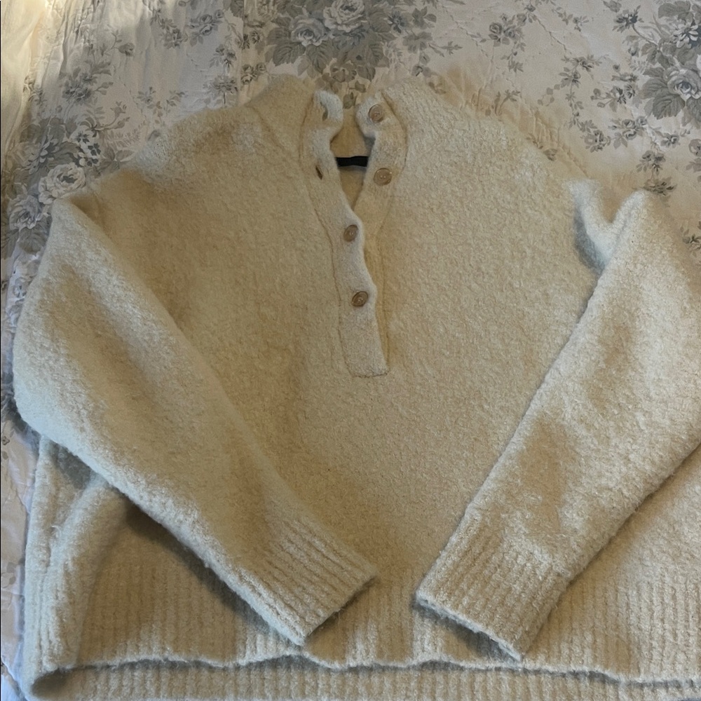 Jenni Kayne Cream Textured Knit Sweater - size medium GUC